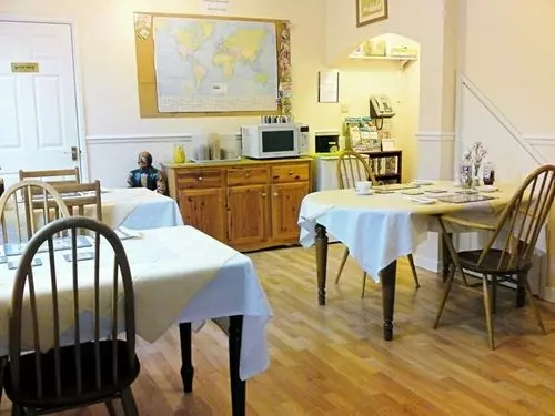 مبيت وإفطار Crestwell House