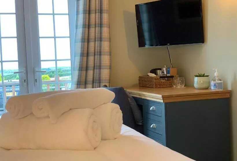 酒店 Halfway House Inn