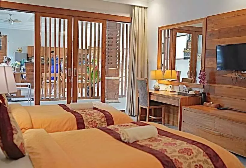 בית מלון כפרי Lebak Bali Residence