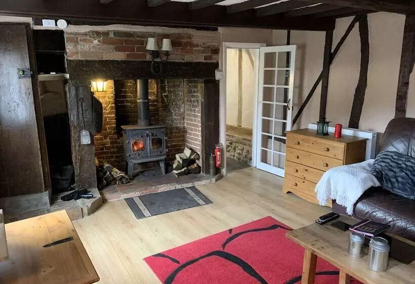 בית מלון כפרי Myrtle Cottage