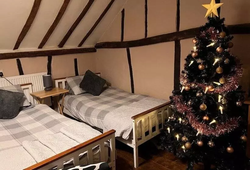 בית מלון כפרי Myrtle Cottage