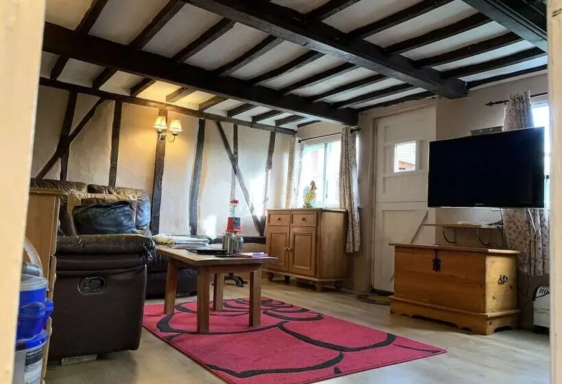 בית מלון כפרי Myrtle Cottage