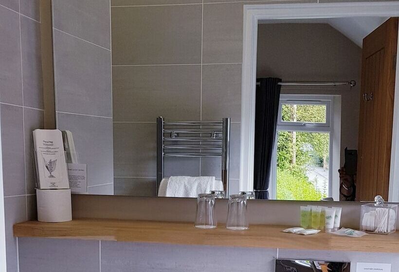 בית מלון כפרי The Bowes