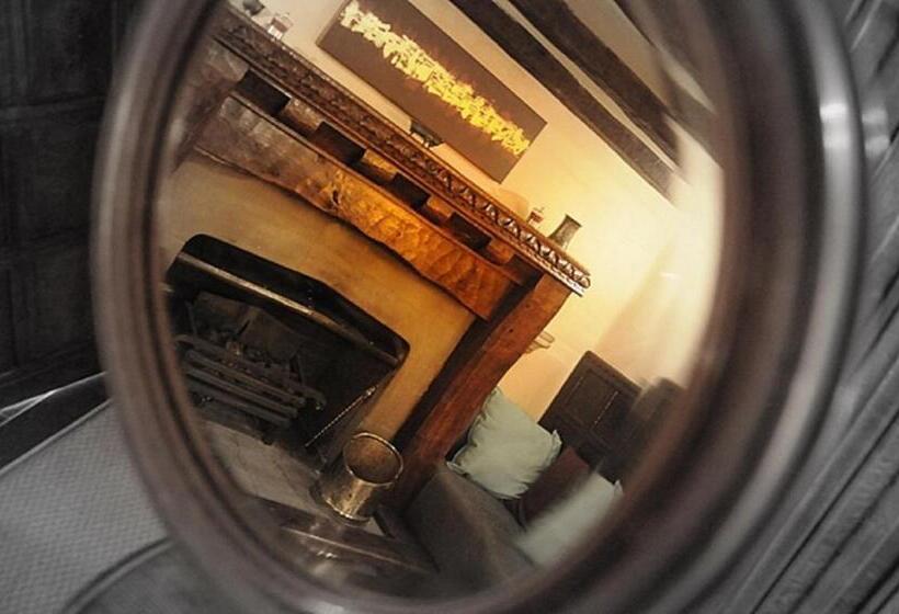 هتل The Frenchgate Restaurant &