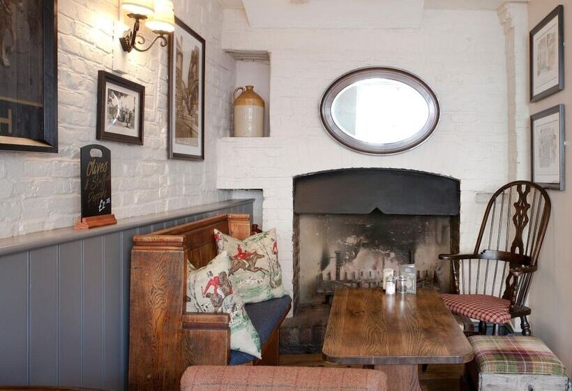 בית מלון כפרי The Green Dragon