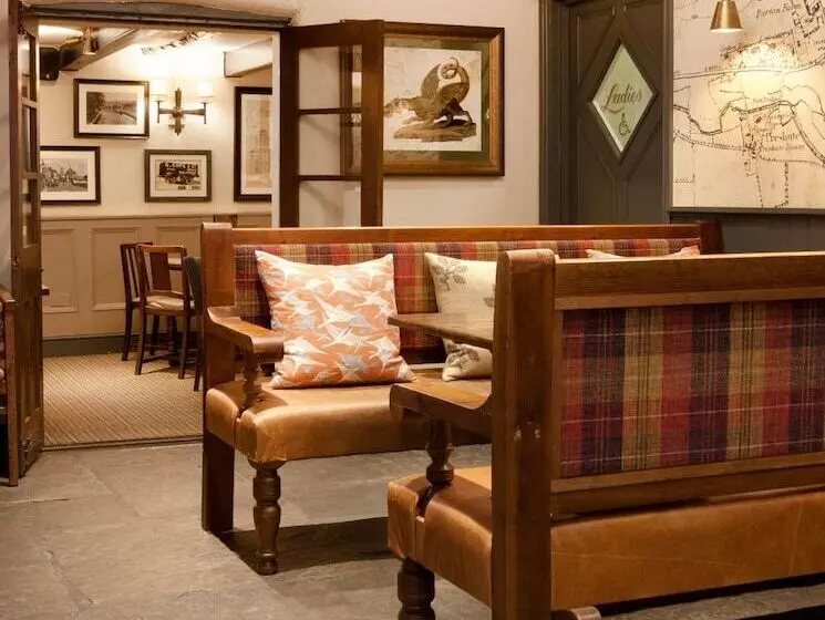 Hotelli The Green Dragon