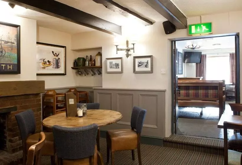 Hotelli The Green Dragon