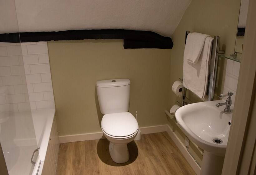 בית מלון כפרי The Green Dragon