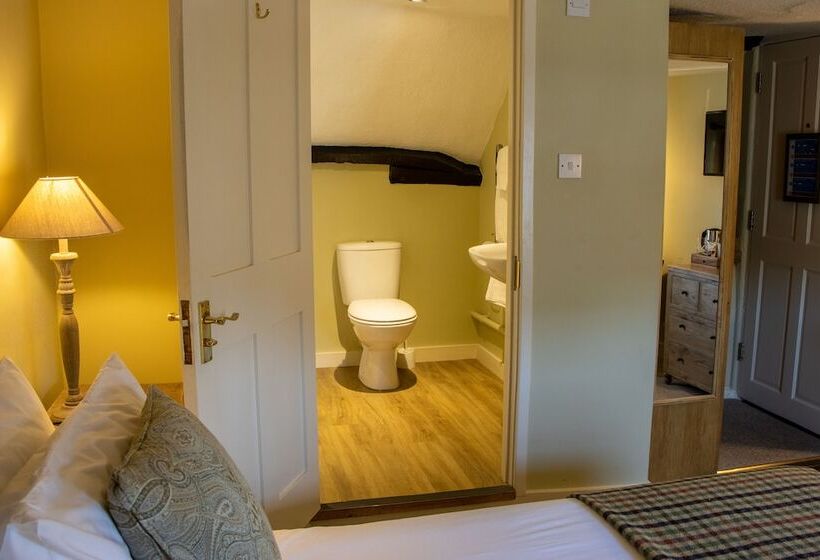 בית מלון כפרי The Green Dragon