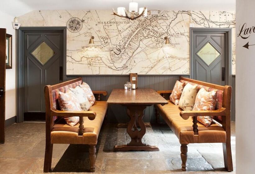 בית מלון כפרי The Green Dragon