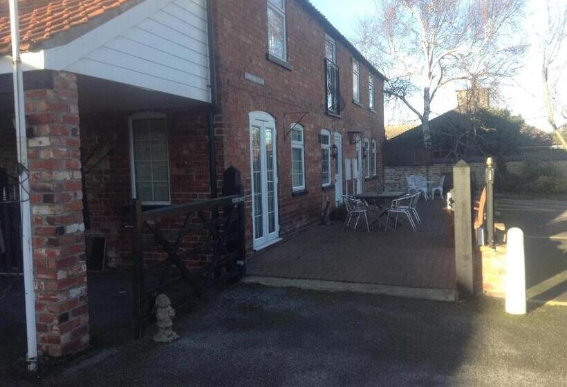ホテル The Lincolnshire Poacher Inn