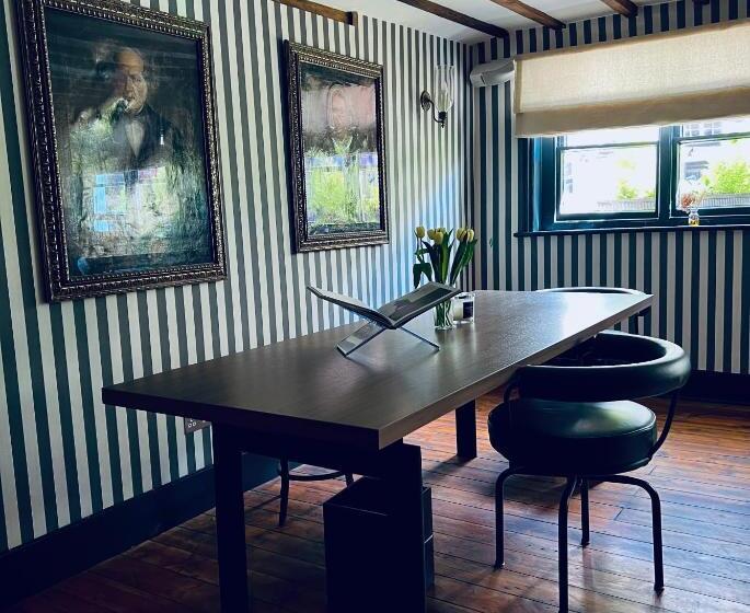 בית מלון כפרי The Old Drum