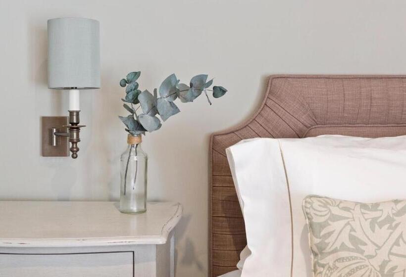 בית מלון כפרי The Old Drum