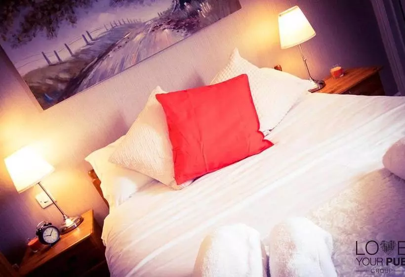 Отель The Rising Sun Inn