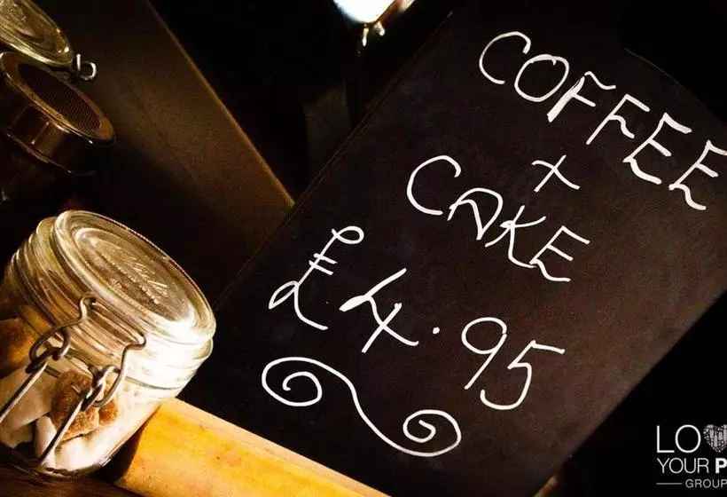 Отель The Rising Sun Inn