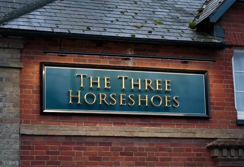 호텔 The Three Horseshoes East Worldham