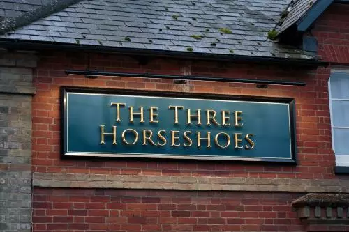 호텔 The Three Horseshoes East Worldham