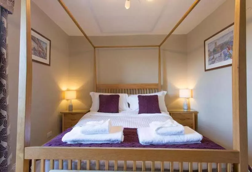 ホテル The Wheatsheaf