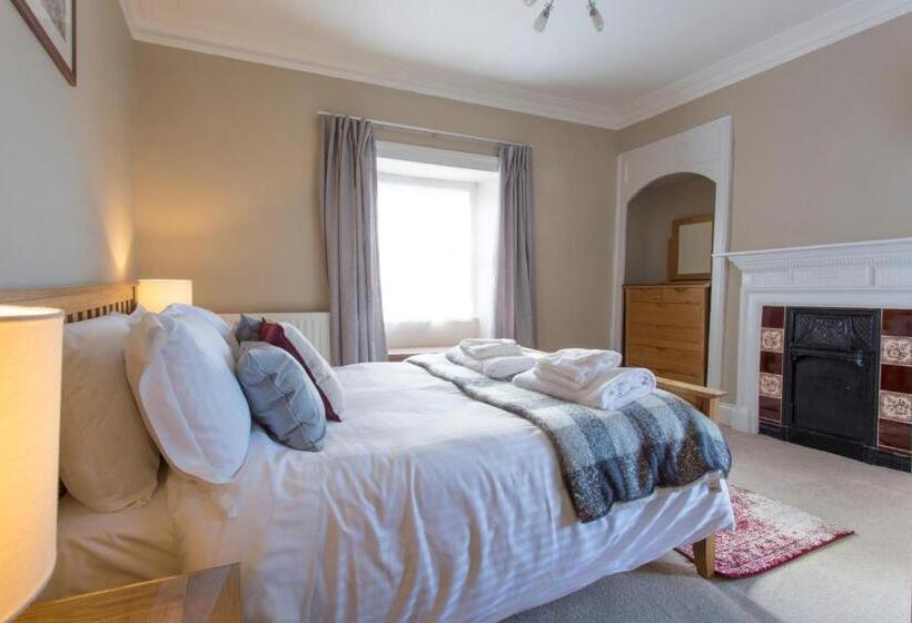 酒店 The Wheatsheaf