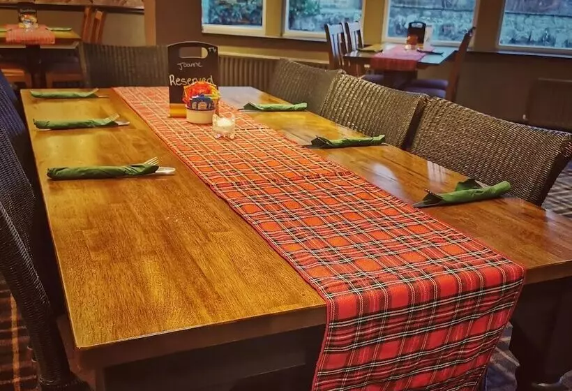 ホテル The Wheatsheaf