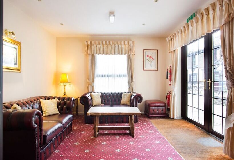 בית מלון כפרי Lodge @ The Whitehouse Inn