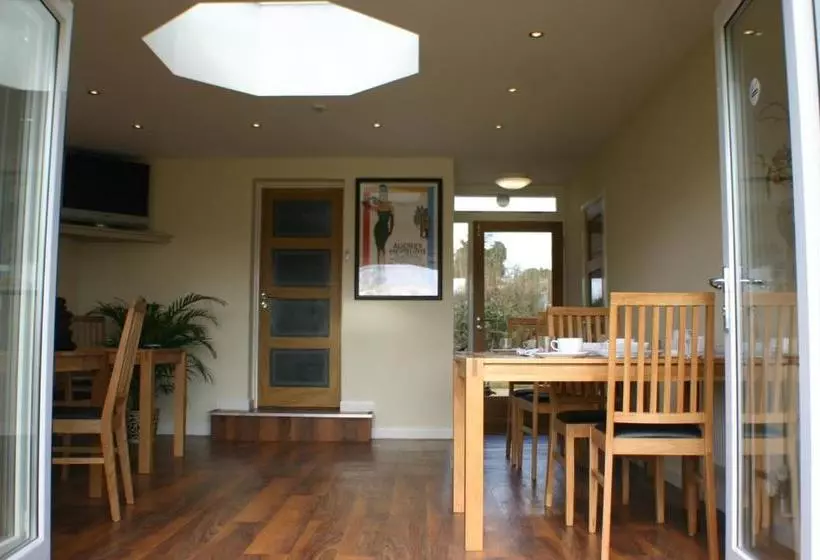 Moorsticks Bed And Breakfast