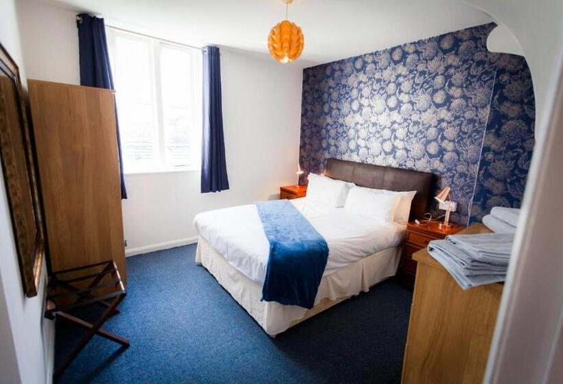 Pension Albion House