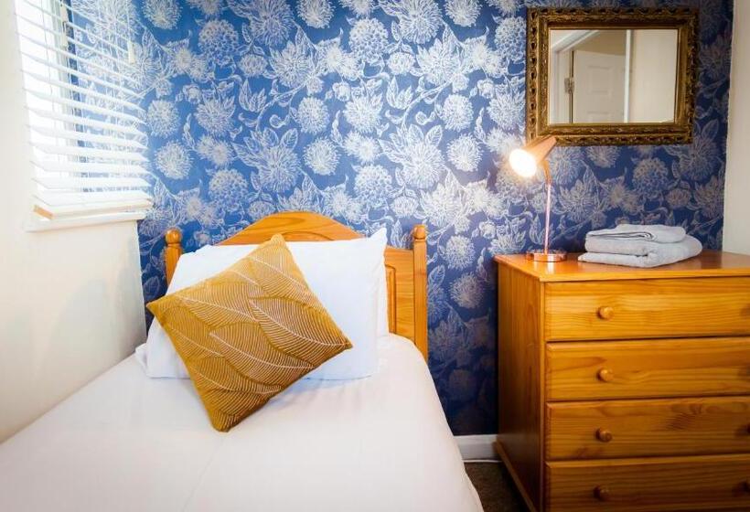 Pension Albion House