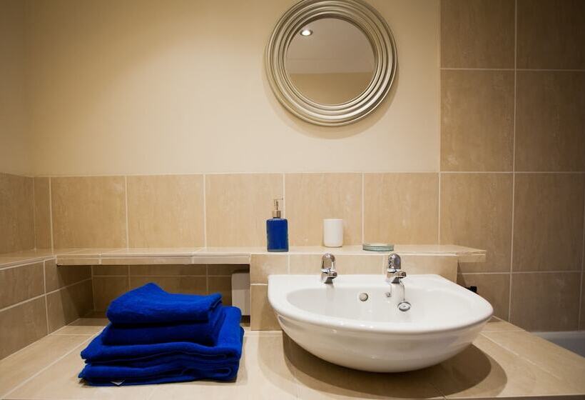 Pension Albion House