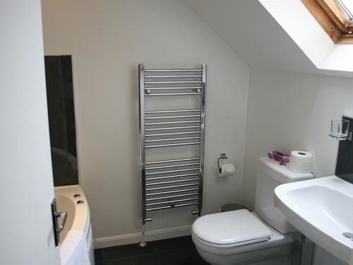 פנסיון Overcliff Lodge