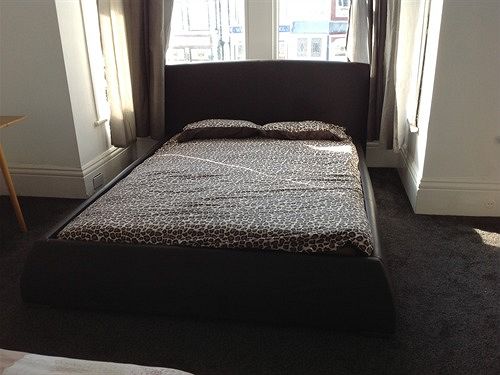 Пансион Singleton House