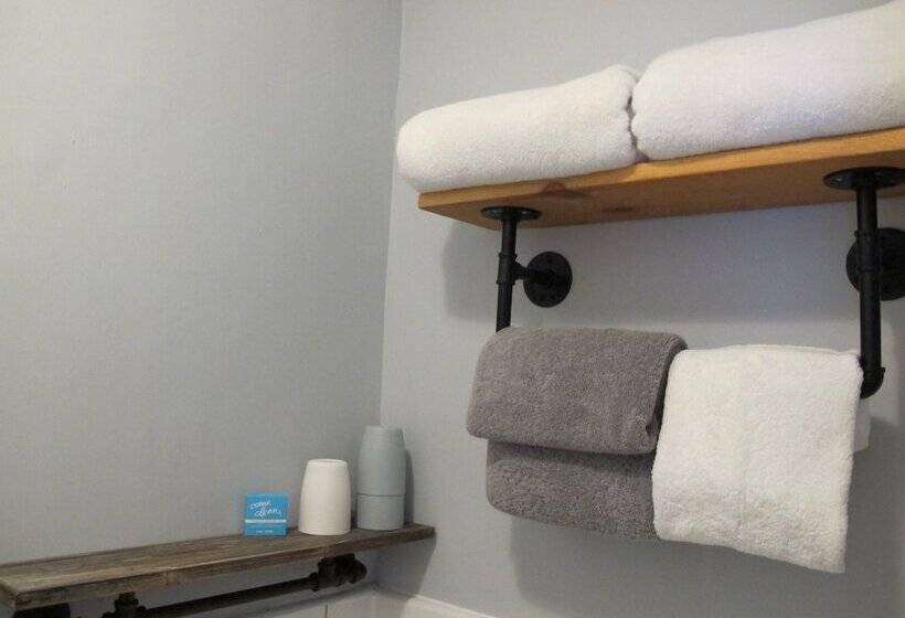 بنسيون Stone S Throw Guesthouse