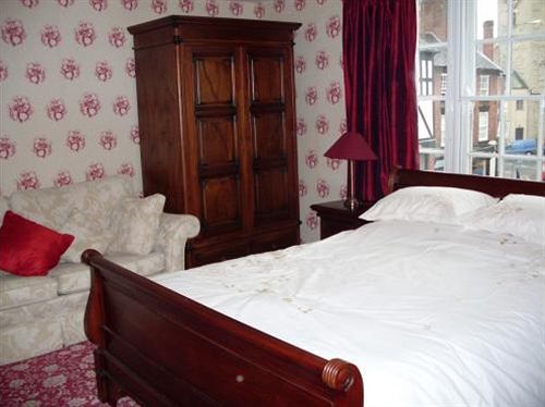 بنسيون The Welch Guest House