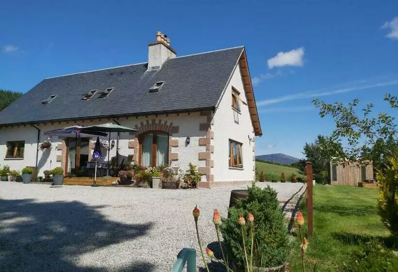 Thistle Dhu Bed & Breakfast