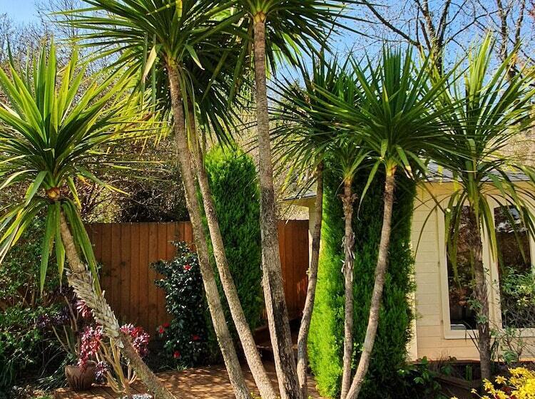 Eden S Rest Bed And Breakfast