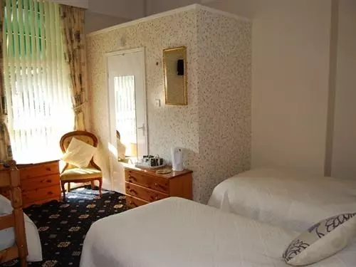 Bed and Breakfast Serendipity Guest House