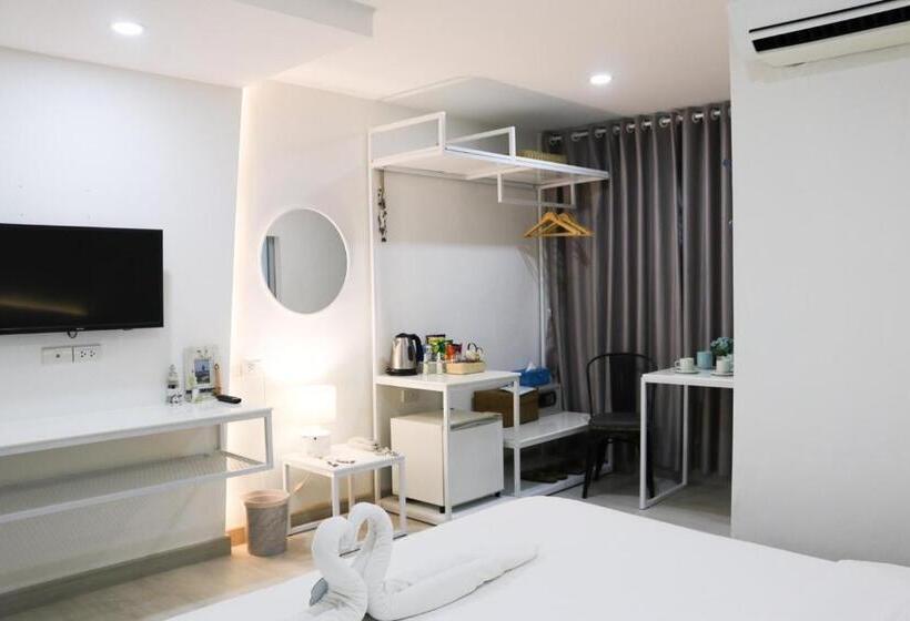 Bed By Boat @nonthaburi Pier