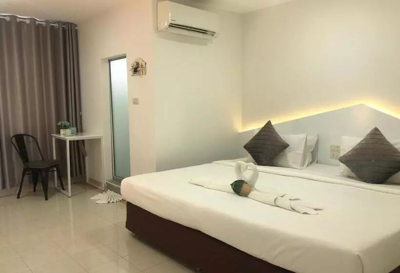 Bed By Boat @nonthaburi Pier