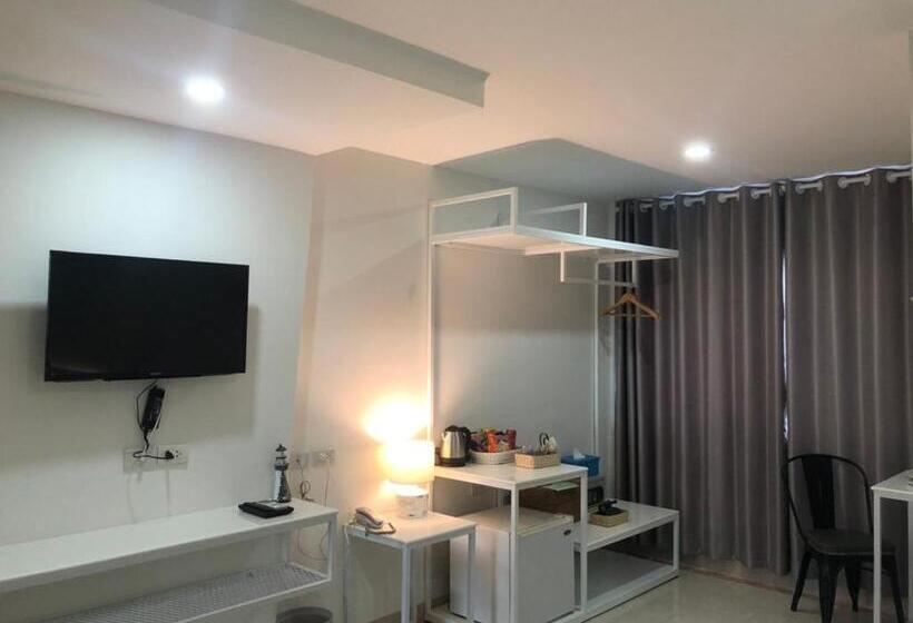 Bed By Boat @nonthaburi Pier