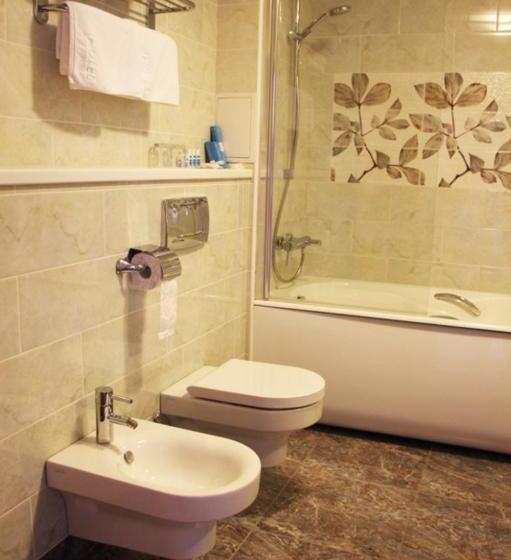 Отель Cosmos Business