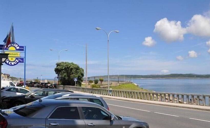 簡易ホテル La Cruz