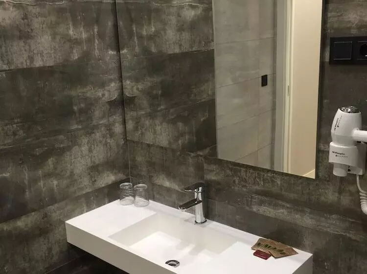 فندق فئة نجمة واحدة La Cruz