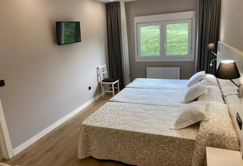 簡易ホテル La Cruz