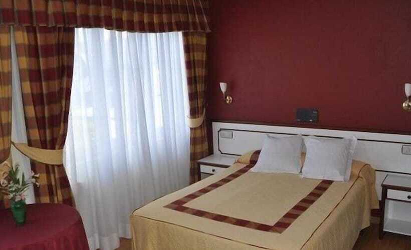 簡易ホテル La Cruz