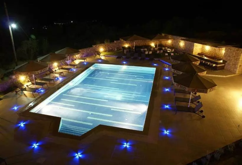 Отель Anaxo Resort