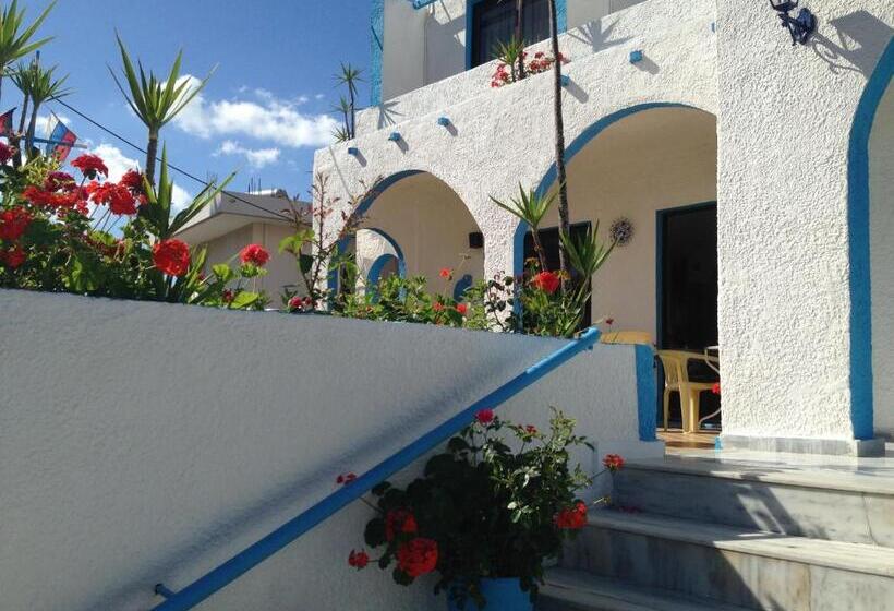 בית מלון כפרי Anthula Sun