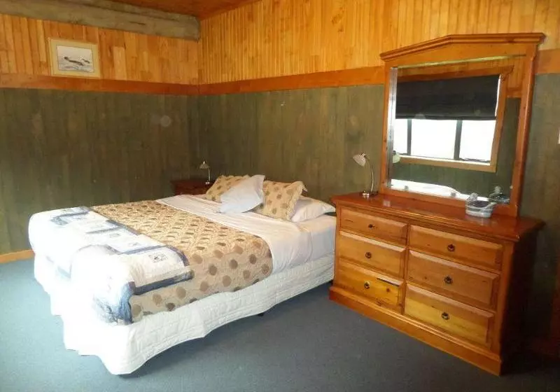 Отель Blue Duck Lodge