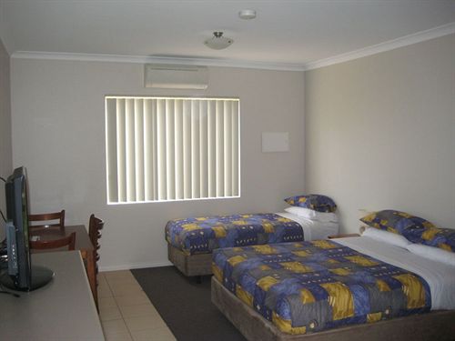 Отель Comfort Inn & Suites Collie