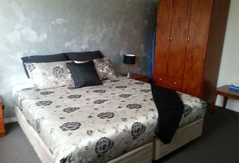 Отель Comfort Inn & Suites Collie