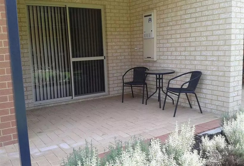 Отель Comfort Inn & Suites Collie